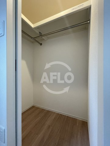 アドバンス難波ラシュレの収納|アドバンス難波ラシュレ　ウォークインクローゼット