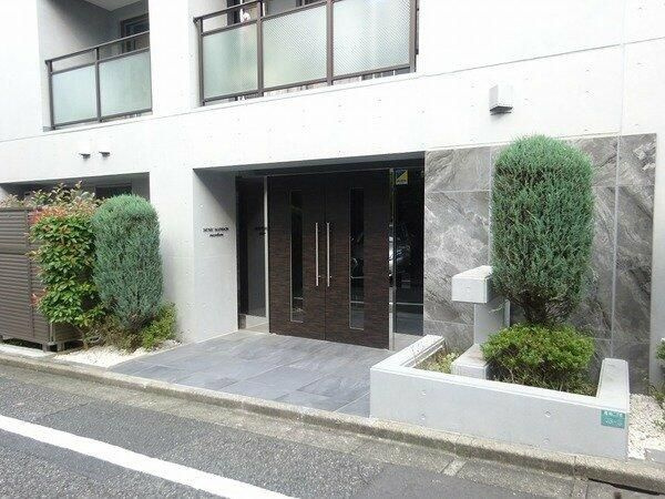 ミュージックマンション　メゾフォルテのエントランス