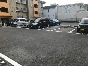 ビューラー牧の里の駐車場
