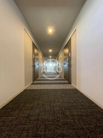 スプランディッド難波キャトルのその他共用部分|スプランディッド難波キャトル　内廊下