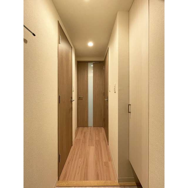 ウェルスクエアイズム駒込の玄関