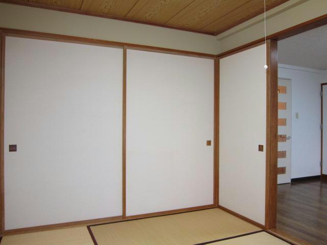 ハーバーヒルズの和室