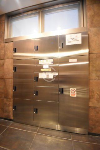 レジュールアッシュ梅田レジデンスのその他共用部分|レジュールアッシュ梅田レジデンス　宅配ボックス