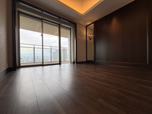 グラングリーン大阪 THE NORTH RESIDENCEの洋室