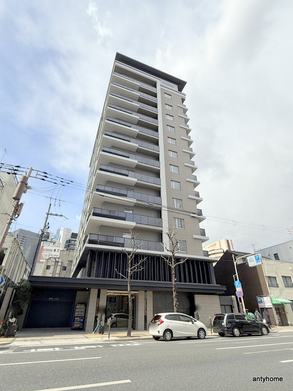 ラ フェリーチェ難波　仲介手数料無料の外観