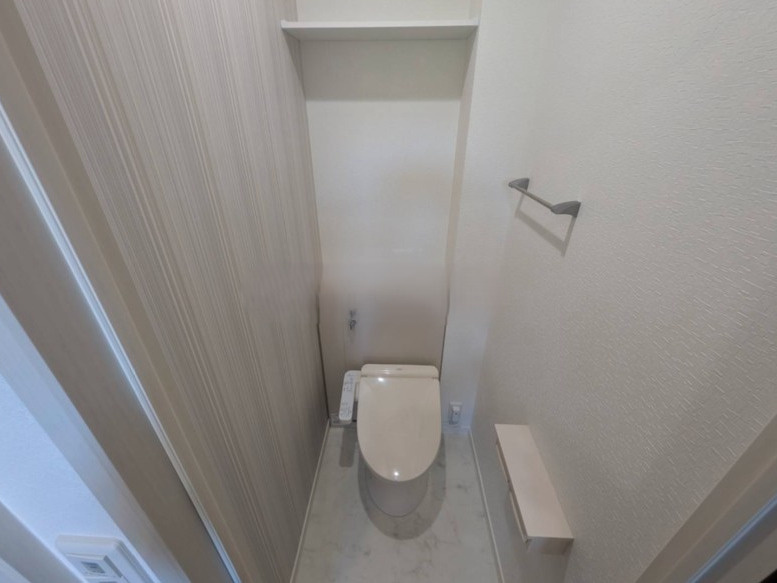 アーガマⅡ【キャッシュバック対象物件】のトイレ|ゆったりとした空間のトイレです