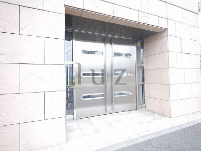 Dクラディアイヴァン横浜桜木のエントランス