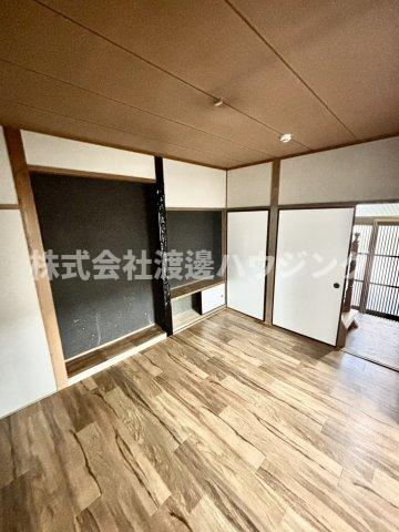 門真岸和田３丁目一戸建の居間・リビング