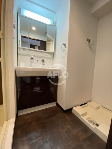 S-RESIDENCE淀屋橋の洗面所|S-RESIDENCE淀屋橋　洗面脱衣所