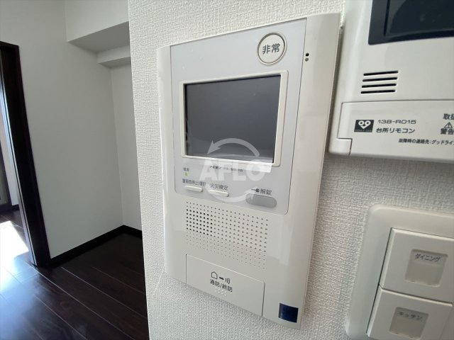 S-RESIDENCE淀屋橋のセキュリティ|S-RESIDENCE淀屋橋　TVモニター付きインターホン