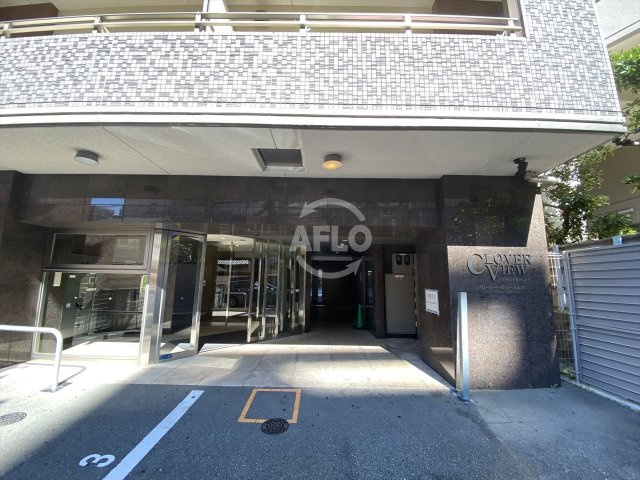 クローバー・ビュー上本町のエントランス|クローバー・ビュー上本町　エントランス