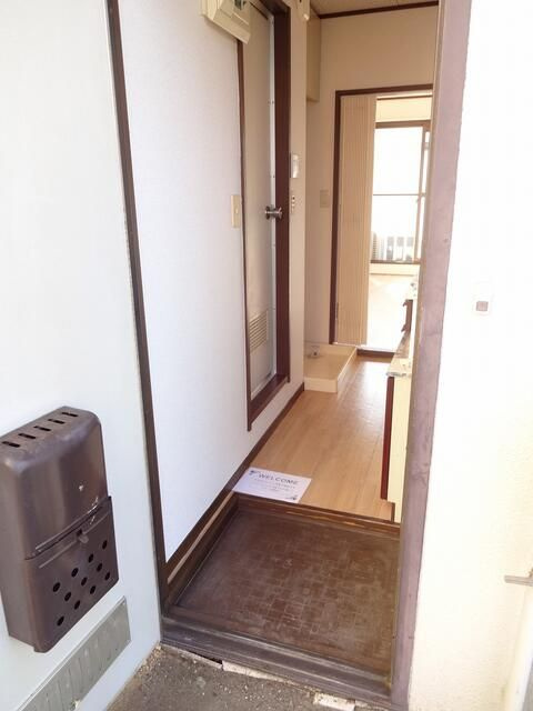 ファミーユちくまの玄関