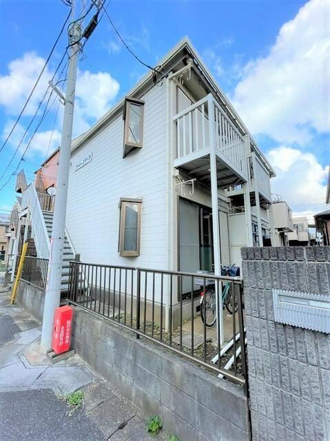 ファミーユちくまの外観