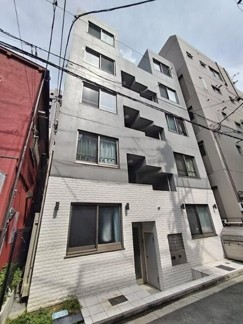 チャルテ入谷の外観