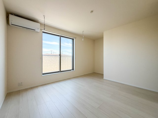 佐賀市水ケ江の洋室|■■1号棟／2F／洋室■■
