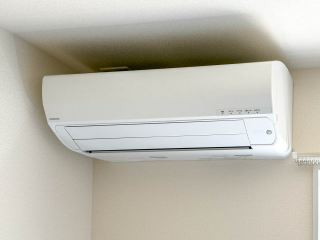 佐賀市水ケ江の冷暖房・空調設備|■■1号棟／1階リビング・2階主寝室にエアコン設置済■■