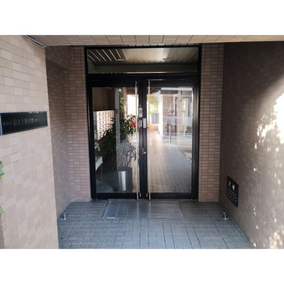 【エントランス】アーバンライフヤマゼン