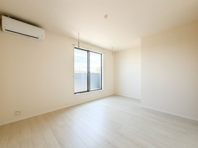 佐賀市水ケ江の洋室|■■2号棟／2F／洋室■■