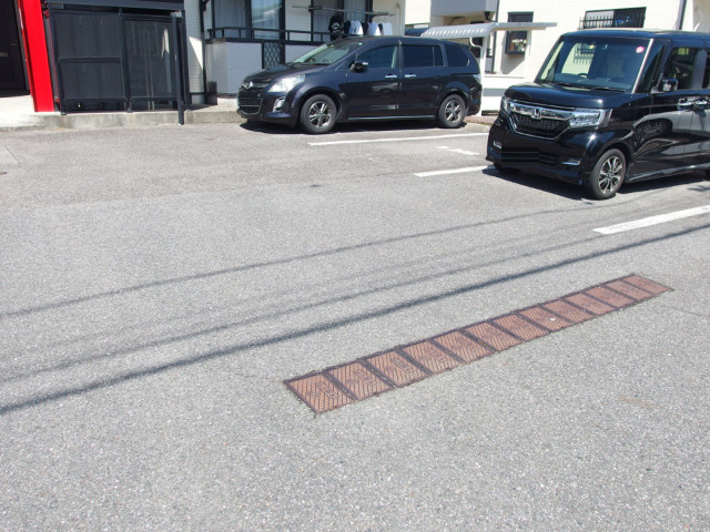 ファンタジー緑丘Ｂの駐車場