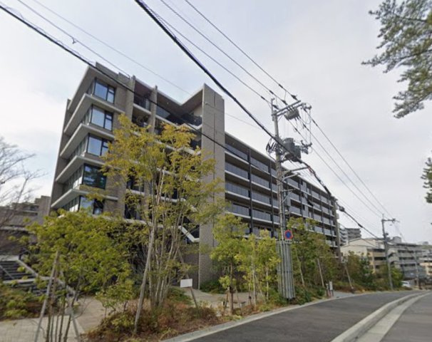 ジオ北千里藤白台の外観
