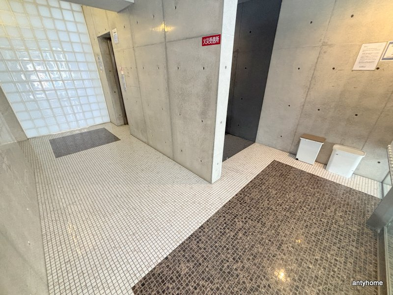 エグゼ西大阪　仲介手数料無料のロビー