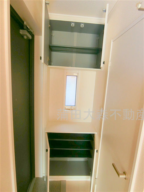 Y’s　FLATワイズフラットの収納