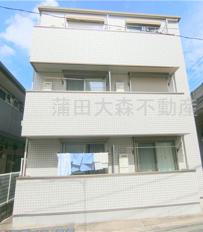 Y’s　FLATワイズフラットの外観