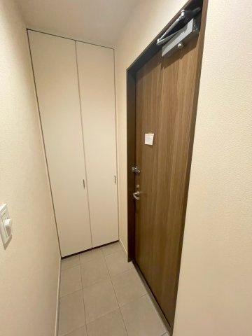 ＨＥＢＥＬＭＡＩＳＯＮ都筑　ＥＡＳＴの玄関
