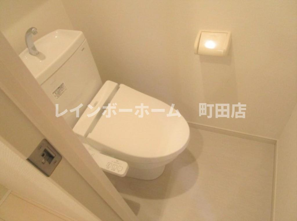 リブリ・アルモ※初期費用分割あと払いサービス利用可能物件のトイレ