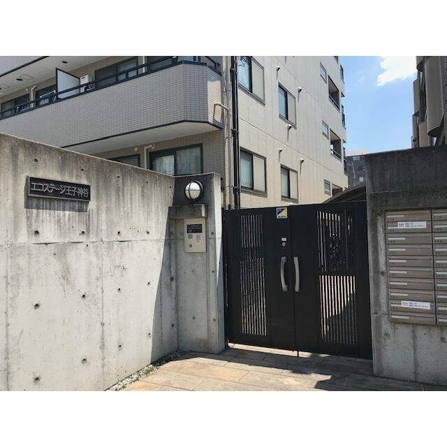 エコステージ王子神谷のエントランス