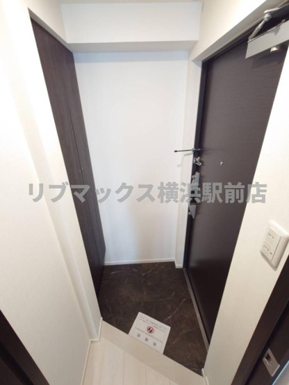 【玄関】S-RESIDENCE横濱阪東橋