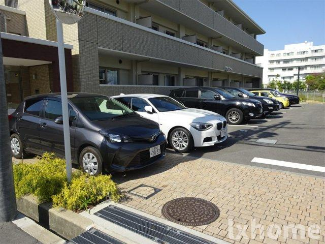 グランディールブライトⅡの駐車場|駐車場です