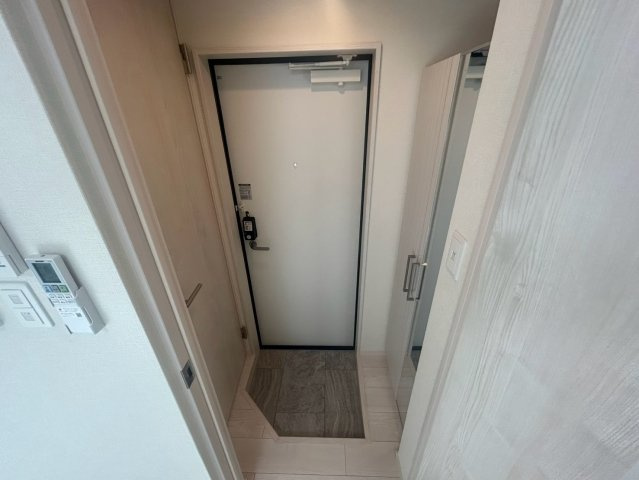 ジュラント淡路の玄関