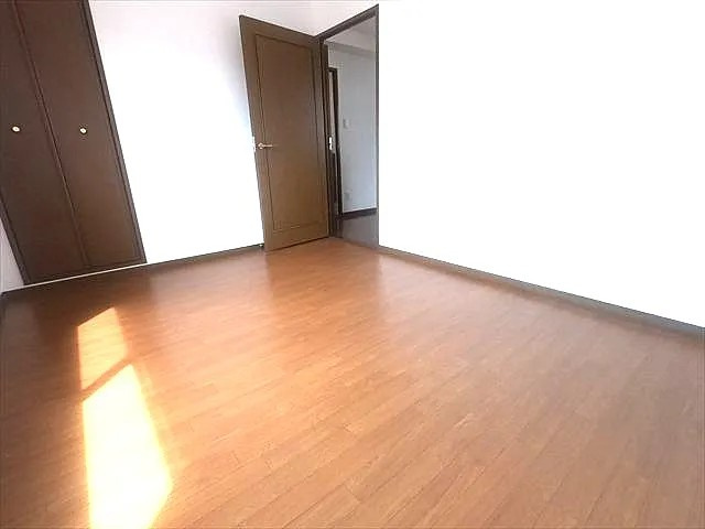 ヴィレッジ・リバー住吉の居間・リビング