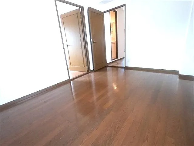 ヴィレッジ・リバー住吉の居間・リビング