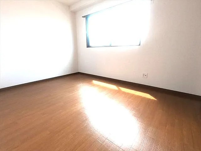 ヴィレッジ・リバー住吉の居間・リビング