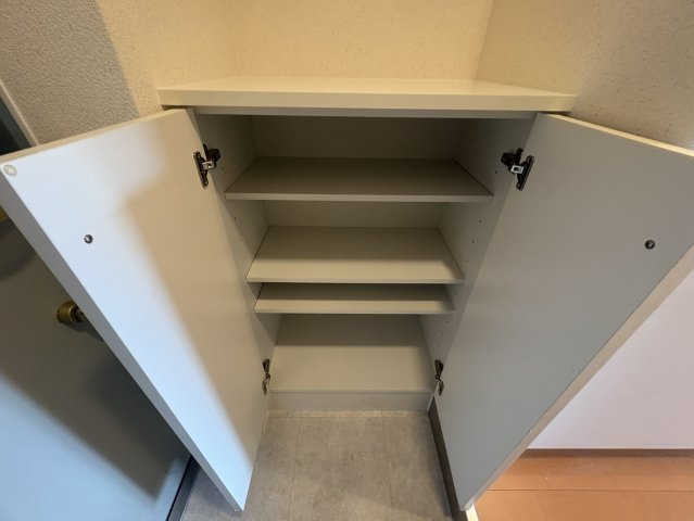 ファミーユ千里山西の収納