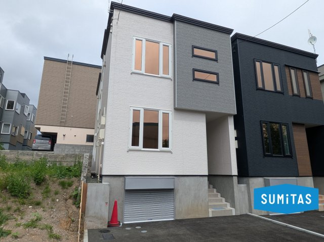 札幌市豊平区西岡5条2丁目A棟