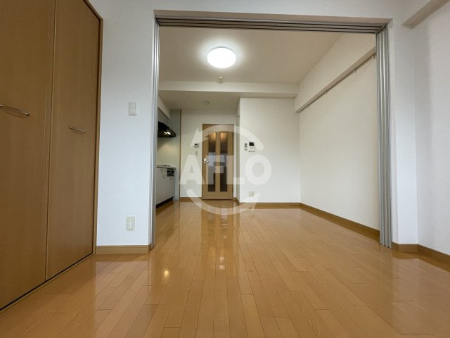 ONE ROOF FLAT FUKUSHIMAの洋室|シャルマンフジ福島　洋室