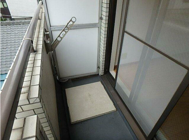 スカイノブレ御徒町のバルコニー
