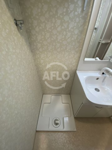 ワールドアイ梅田WESTの洗面所|ワールドアイ梅田WEST　洗濯パン