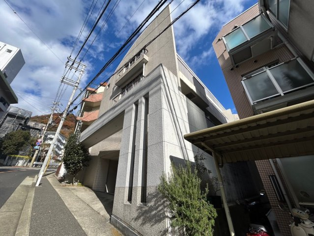 神戸市灘区鶴甲３丁目の賃貸マンション