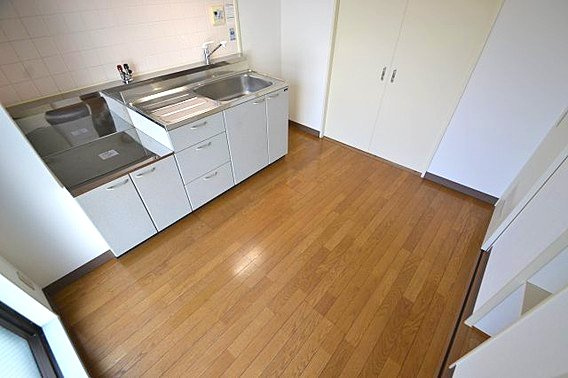 神戸市灘区宮山町３丁目の賃貸マンションのキッチン