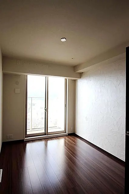 神戸市中央区海岸通６丁目の賃貸マンションの居間・リビング