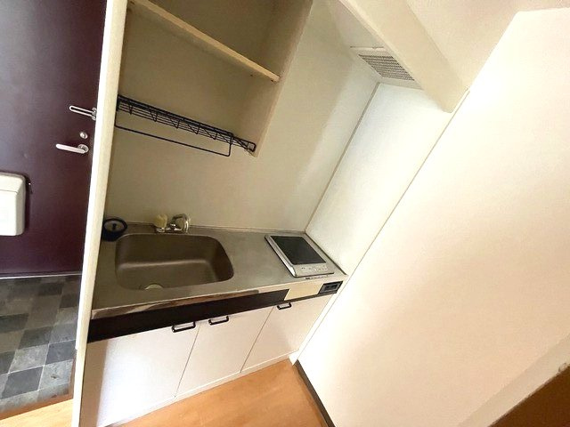 神戸市中央区東雲通４丁目の賃貸マンションのキッチン