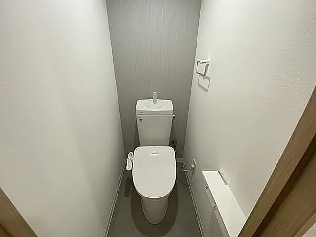 フリックコート三宮のトイレ