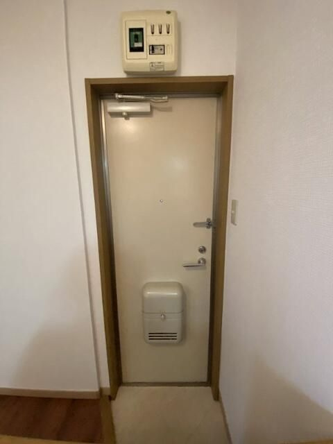 ＰＲＥＮＤＲＥ　ＯＨＩの玄関