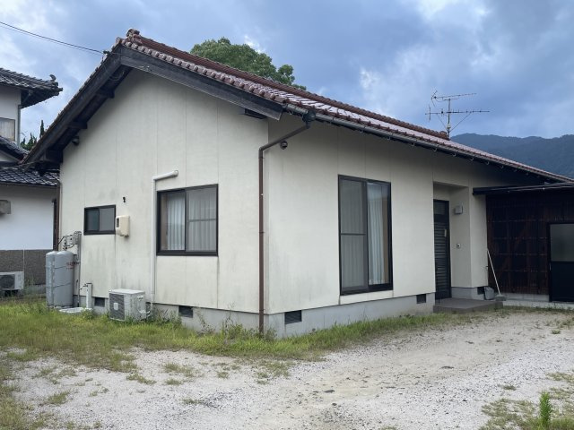中古戸建　稲岡町　2LDK