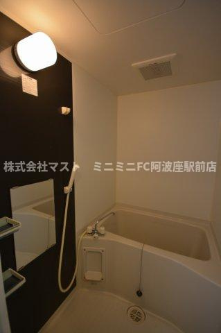 エル海老江の浴室