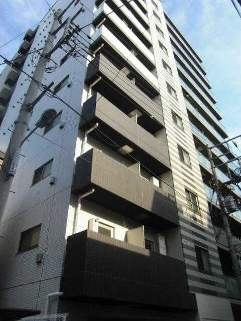 エストゥルース入谷の外観